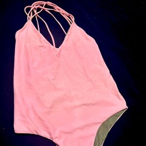 Acacia Ruthie Full Piece